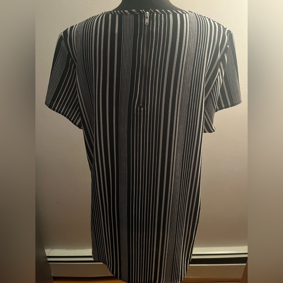 women’s long shirt - Picture 2 of 3